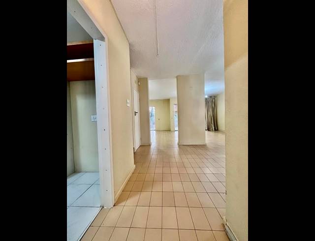 3 BEDROOM APARTMENT FOR SALE IN MORNINGSIDE